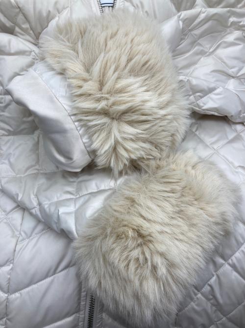 darich（ダーリッチ）darich (ダーリッチ) レディダウンジャケット アイボリー サイズ:Sの古着・服飾アイテム