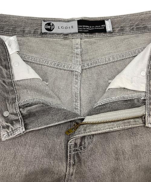 Levi's SILVER TAB（リーバイス シルバータブ）Levi's SILVER TAB (リーバイス シルバータブ) SILVERTAB ルーズフィットデニムパンツ グレー サイズ: 29×30の古着・服飾アイテム
