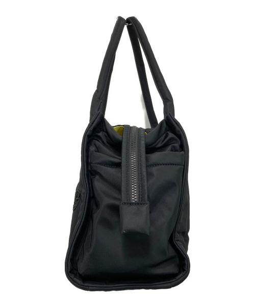 MARC JACOBS（マークジェイコブス）MARC JACOBS (マークジェイコブス) ザ パフィー ナイロン トート バッグ ミディアム ブラックの古着・服飾アイテム