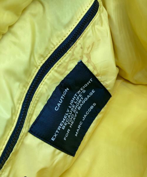 MARC JACOBS（マークジェイコブス）MARC JACOBS (マークジェイコブス) ザ パフィー ナイロン トート バッグ ミディアム ブラックの古着・服飾アイテム