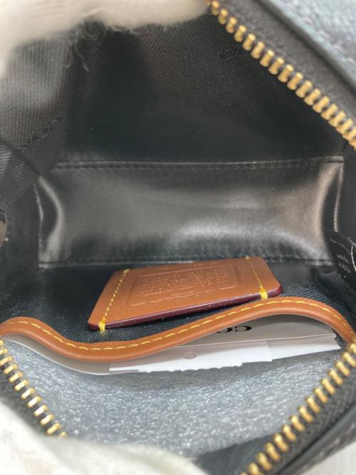 COACH（コーチ）COACH (コーチ) エッセンシャル ミニ コスメティック ポーチ・レキシー ブラックの古着・服飾アイテム
