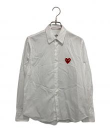 PLAY COMME des GARCONS（プレイコムデギャルソン）の古着「Shirt With Red Emblem シャツレッドエンブレム」｜ホワイト