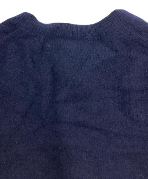 PLAY COMME des GARCONS（プレイコムデギャルソン）PLAY COMME des GARCONS (プレイコムデギャルソン) Round Neck Cardigan With White Emblem Navy ネイビー サイズ:Sの古着・服飾アイテム
