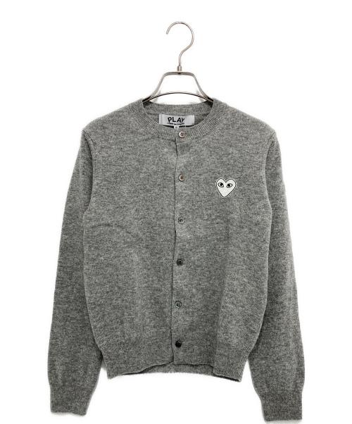 PLAY COMME des GARCONS（プレイコムデギャルソン）PLAY COMME des GARCONS (プレイコムデギャルソン) ニットカーディガン グレー サイズ:Sの古着・服飾アイテム