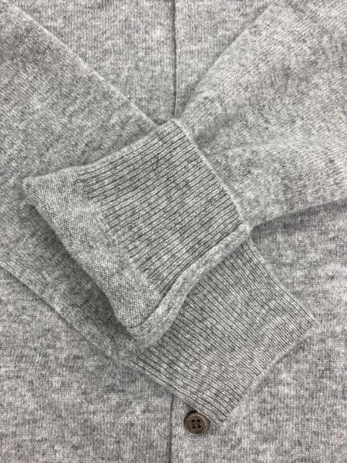 PLAY COMME des GARCONS（プレイコムデギャルソン）PLAY COMME des GARCONS (プレイコムデギャルソン) ニットカーディガン グレー サイズ:Sの古着・服飾アイテム
