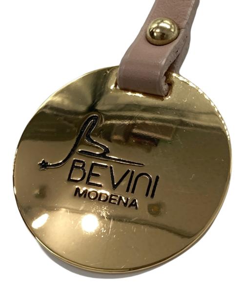 bevini（ベヴィニ）bevini (ベヴィニ) トライアングル キルティングショルダーバッグ ピンクの古着・服飾アイテム