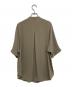 icB (アイシービー) BackSatinAmunzen 5分袖バンドカラーブラウス モカ サイズ:XS：5000円