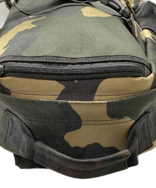 CarHartt（カーハート）CarHartt (カーハート) KICKFLIP BACKPACK カーキの古着・服飾アイテム