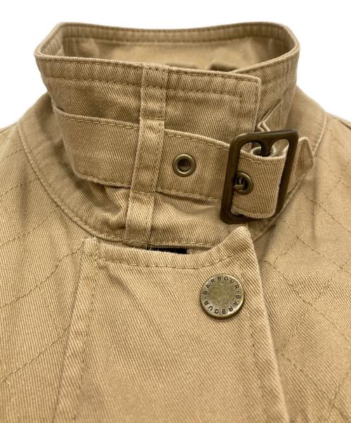 Barbour（バブアー）Barbour (バブアー) ハンティングジャケット ベージュ サイズ:UK10の古着・服飾アイテム