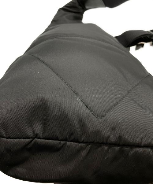 PRADA（プラダ）PRADA (プラダ) Re-Nylon ナイロンショルダーバッグ ブラックの古着・服飾アイテム