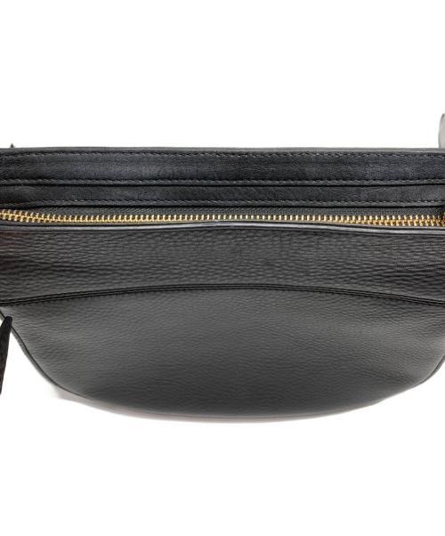 COLE HAAN（コールハーン）COLE HAAN (コールハーン) セリア クロスボディ ショルダーバッグ ブラックの古着・服飾アイテム
