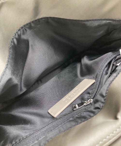 DIESEL（ディーゼル）DIESEL (ディーゼル) ナイロン2WAYショルダーバッグ グレーの古着・服飾アイテム