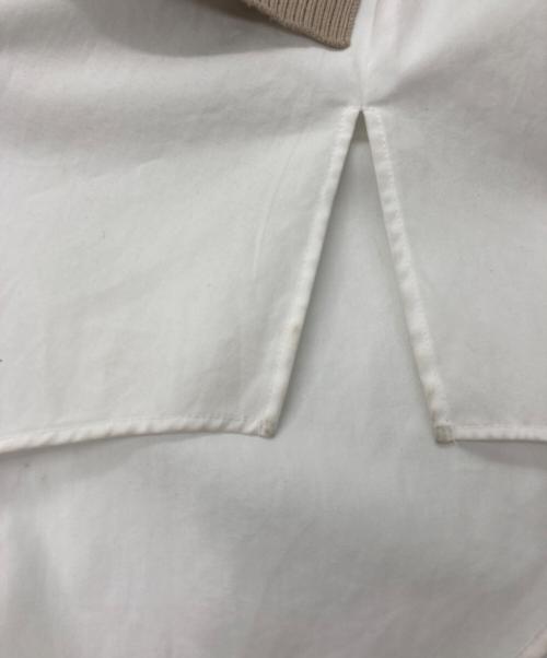 BLUE LABEL CRESTBRIDGE（ブルーレーベルクレストブリッジ）BLUE LABEL CRESTBRIDGE (ブルーレーベルクレストブリッジ) ベストコンビブラウス ホワイト×ベージュ サイズ:36の古着・服飾アイテム