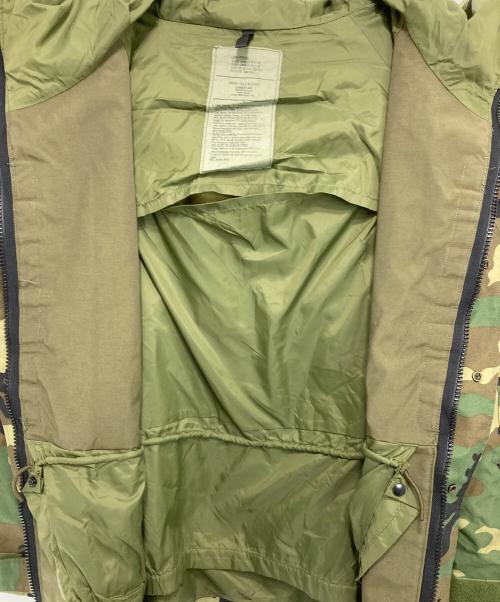 US ARMY（ユーエスアーミー）US ARMY (ユーエスアーミー) ECWCS GEN1 カーキ サイズ:LARGE REGULARの古着・服飾アイテム
