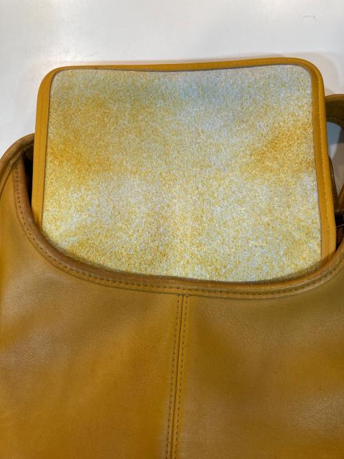 COACH（コーチ）COACH (コーチ) エルゴ ワンショルダーバッグ イエロー (マスタード系)の古着・服飾アイテム