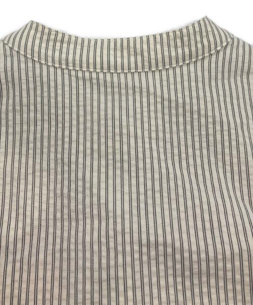 BEARDSLEY（ビアズリー）BEARDSLEY (ビアズリー) ストライプギャザーワンピース アイボリー×グレー サイズ:１の古着・服飾アイテム