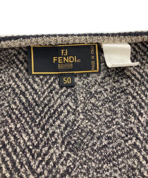 FENDI（フェンディ）FENDI (フェンディ) ニットベスト  グレー×ブラック サイズ:50の古着・服飾アイテム