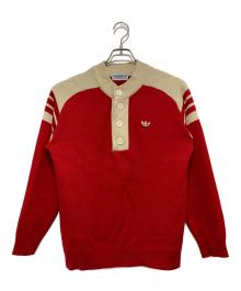 adidas（アディダス）の古着「モックネックニット」｜レッド×ベージュ