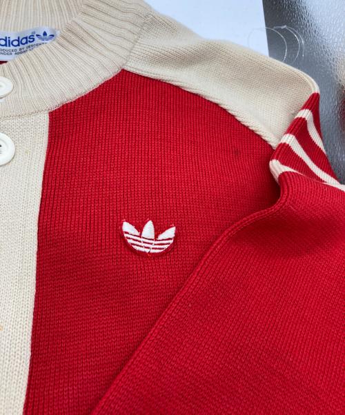 adidas（アディダス）adidas (アディダス) モックネックニット レッド×ベージュ サイズ:Lの古着・服飾アイテム