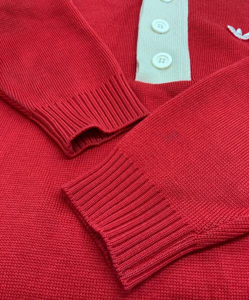 adidas（アディダス）adidas (アディダス) モックネックニット レッド×ベージュ サイズ:Lの古着・服飾アイテム