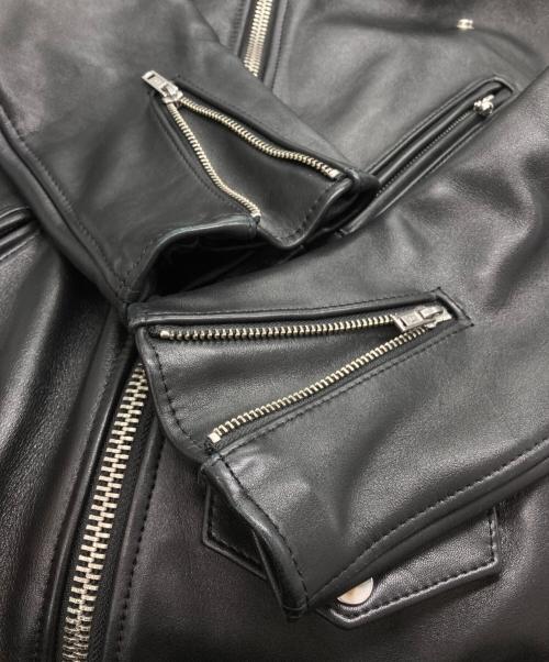 666（666）666 (666) LJM-10TF タイトフィット フロントベルト ライダースジャケット ブラック サイズ:36の古着・服飾アイテム