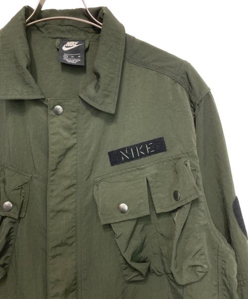 NIKE（ナイキ）NIKE (ナイキ) ウーブン マウンテンパーカー カーキ サイズ:XLの古着・服飾アイテム