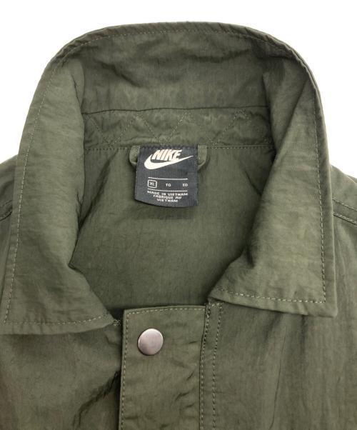 NIKE（ナイキ）NIKE (ナイキ) ウーブン マウンテンパーカー カーキ サイズ:XLの古着・服飾アイテム