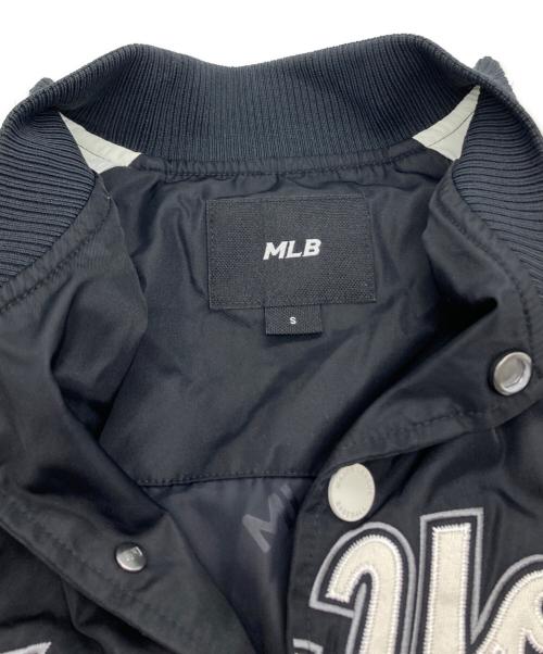 MLB（エムエルビー）MLB (エムエルビー) Nylon front varsity jacket ホワイト サイズ:Sの古着・服飾アイテム