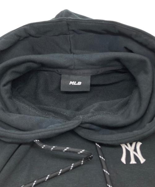 MLB（エムエルビー）MLB (エムエルビー) Karina  aespa Karina コラボ Over Fit Hoodie ブラック サイズ:Sの古着・服飾アイテム