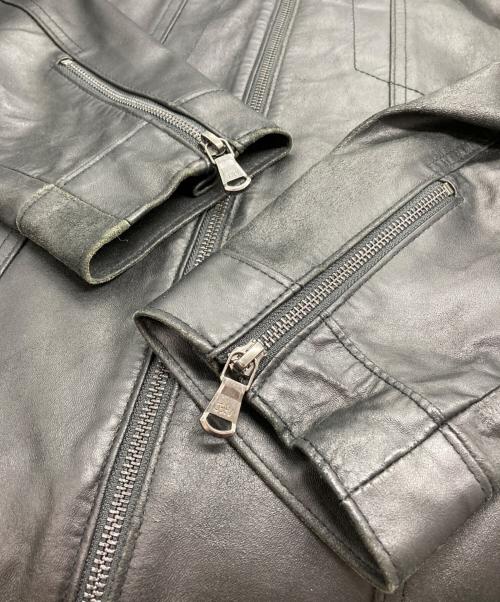 JOHN VARVATOS（ジョン・バルベイトス）JOHN VARVATOS (ジョン・バルベイトス) レザージャケット ブラック サイズ:XLの古着・服飾アイテム
