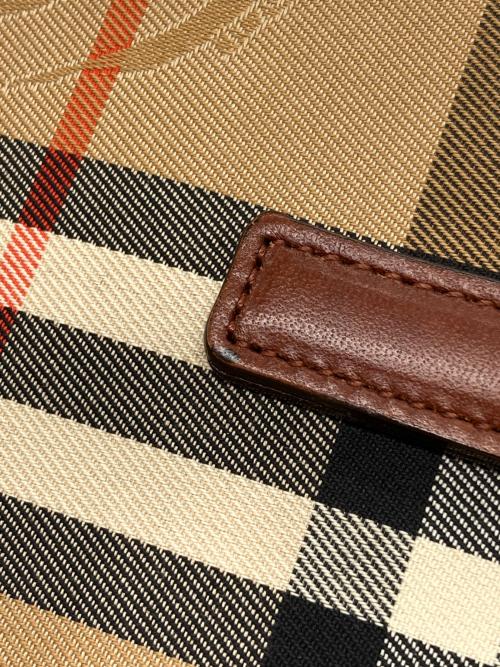 BURBERRY（バーバリー）BURBERRY (バーバリー) シャドーホース ノバチェック ハンドバッグ ベージュ×ブラウンの古着・服飾アイテム