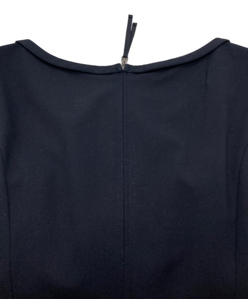 FOXEY NEWYORK（フォクシーニューヨーク）FOXEY NEWYORK (フォクシーニューヨーク) ノースリーブワンピース ネイビー サイズ:SIZE 38の古着・服飾アイテム