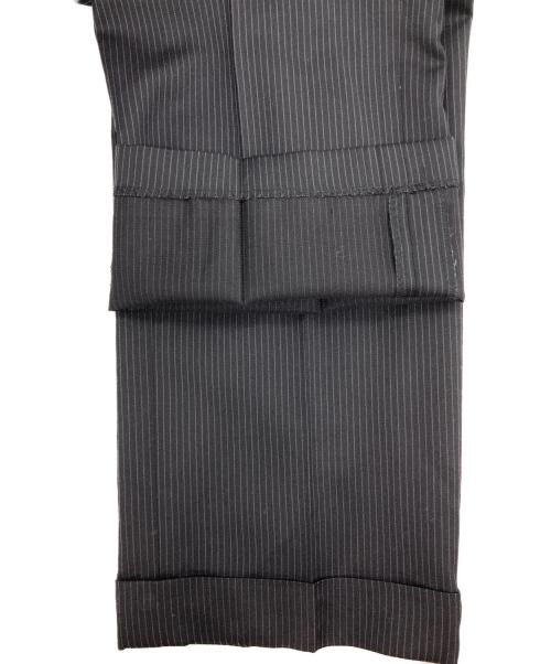 BURBERRY BLACK LABEL（バーバリーブラックレーベル）BURBERRY BLACK LABEL (バーバリーブラックレーベル) シルクウール混 ストライプセットアップスーツ ブラック サイズ:Sの古着・服飾アイテム