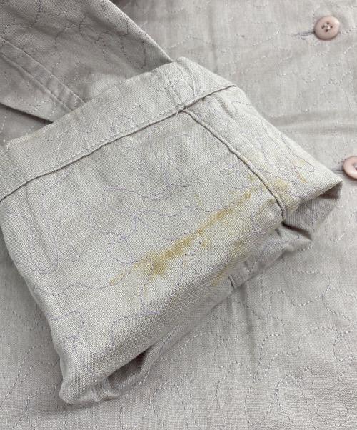 ISSEY MIYAKE（イッセイミヤケ）ISSEY MIYAKE (イッセイミヤケ) ステッチデザイン コットンシャツ ピンク サイズ:2の古着・服飾アイテム