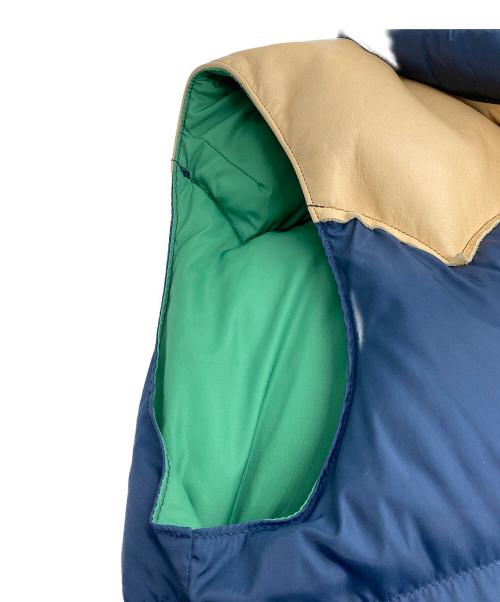 RockyMountainFeatherBed（ロッキーマウンテンフェザーベッド）RockyMountainFeatherBed (ロッキーマウンテンフェザーベッド) ダウンベスト ベージュ×ネイビー サイズ:38の古着・服飾アイテム