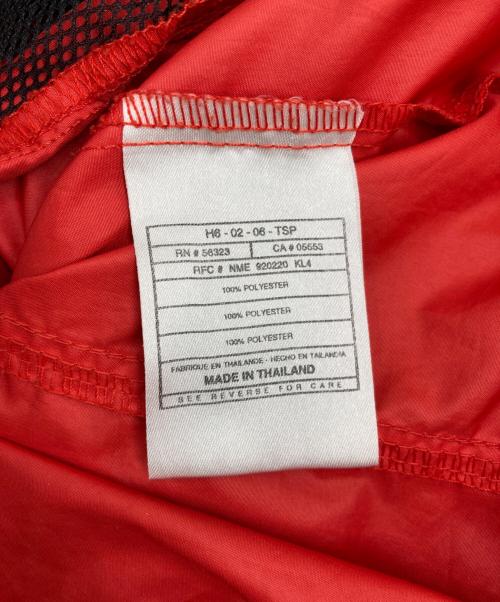 NIKE ACG（ナイキエーシージー）NIKE ACG (ナイキエーシージー) アノラックパーカー レッド×ブラック サイズ:Sの古着・服飾アイテム