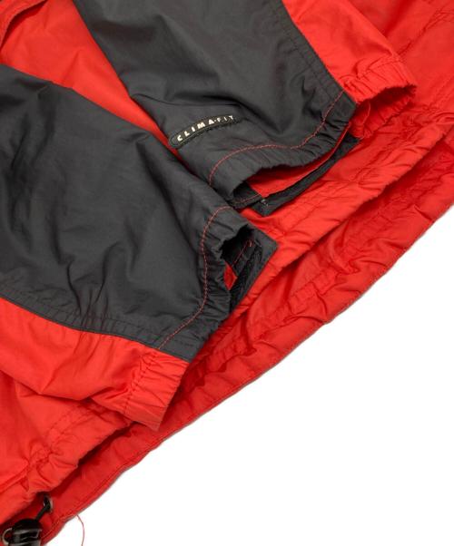 NIKE ACG（ナイキエーシージー）NIKE ACG (ナイキエーシージー) アノラックパーカー レッド×ブラック サイズ:Sの古着・服飾アイテム