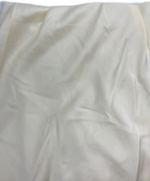POLA'URA（ポローラ）POLA'URA (ポローラ) セミフレアサテンスカート イエロー サイズ:Ｓ 未使用品の古着・服飾アイテム
