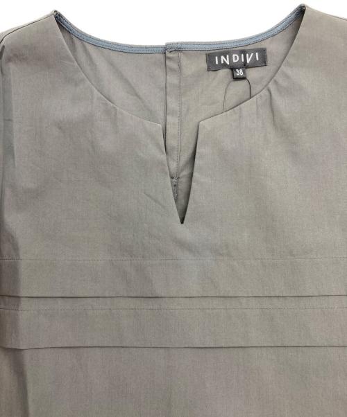 INDIVI（インディヴィ）INDIVI (インディヴィ) Aラインサマーワンピース グレー サイズ:38 未使用品の古着・服飾アイテム