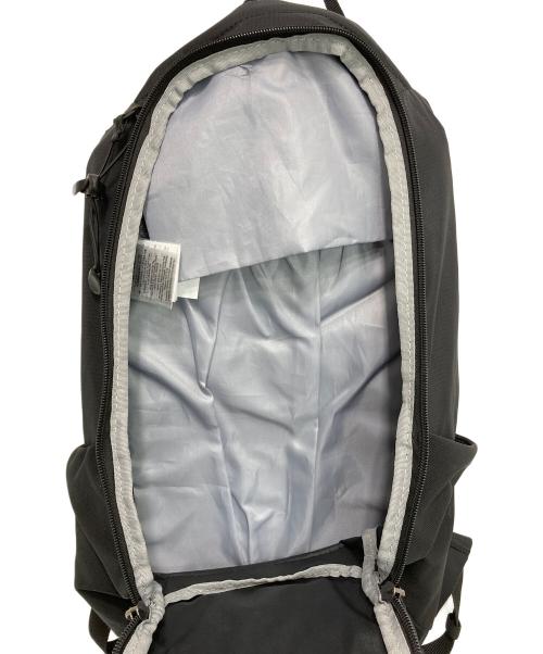 MM6 Maison Margiela（エムエムシックスメゾンマルジェラ）MM6 Maison Margiela (エムエムシックスメゾンマルジェラ) SALOMON (サロモン) 「ニューメリック」ナイロンバックパック ブラックの古着・服飾アイテム