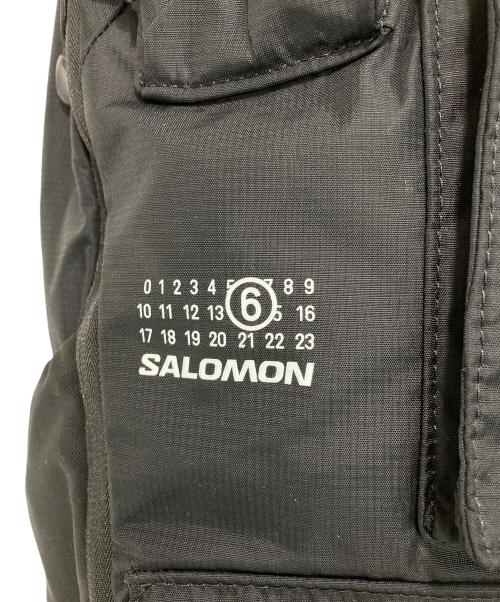 MM6 Maison Margiela（エムエムシックスメゾンマルジェラ）MM6 Maison Margiela (エムエムシックスメゾンマルジェラ) SALOMON (サロモン) 「ニューメリック」ナイロンバックパック ブラックの古着・服飾アイテム