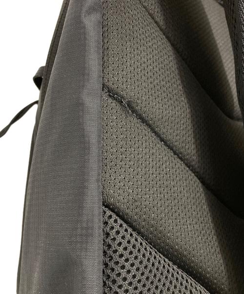 MM6 Maison Margiela（エムエムシックスメゾンマルジェラ）MM6 Maison Margiela (エムエムシックスメゾンマルジェラ) SALOMON (サロモン) 「ニューメリック」ナイロンバックパック ブラックの古着・服飾アイテム
