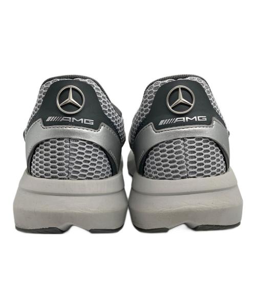 adidas（アディダス）adidas (アディダス) Mercedes-AMG PETRONAS F1チーム ライトブレイズ シューズ  グレー サイズ:US9の古着・服飾アイテム