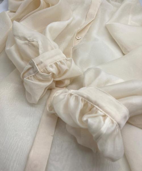 MACPHEE（マカフィー）MACPHEE (マカフィー) ソフトオーガンジー バンドカラーブラウス ベージュ サイズ:SIZE 36の古着・服飾アイテム
