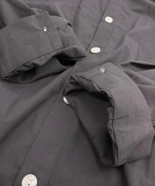 HUIS（ハウス）HUIS (ハウス) タイプライタークロスロングシャツ グレー サイズ:Fの古着・服飾アイテム