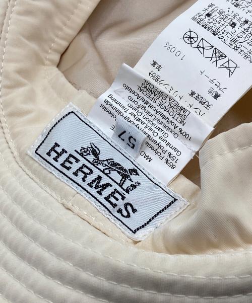 HERMES（エルメス）HERMES (エルメス) パイピングバケットハット ベージュの古着・服飾アイテム