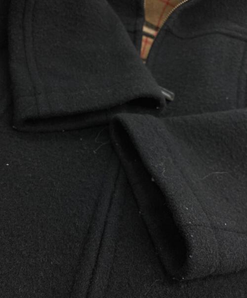 BURBERRY BLUE LABEL（バーバリー ブルー レーベル）BURBERRY BLUE LABEL (バーバリー ブルー レーベル) ホース刺繍 裏ノバチェック フーデットコート ブラック サイズ:38の古着・服飾アイテム