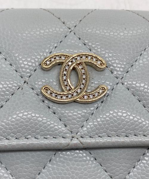CHANEL（シャネル）CHANEL (シャネル) キャビアスキン マトラッセ スモールウォレット スカイブルーの古着・服飾アイテム