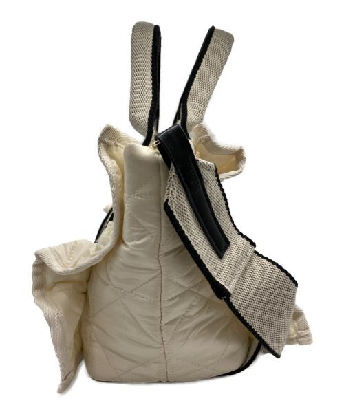 Snidel（スナイデル）Snidel (スナイデル) フリルキルティングロゴバッグ アイボリーの古着・服飾アイテム
