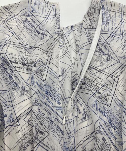 ANAYI（アナイ）ANAYI (アナイ) チケットプリントスリットスリーブ ワンピース ホワイト×ブルー サイズ:38の古着・服飾アイテム